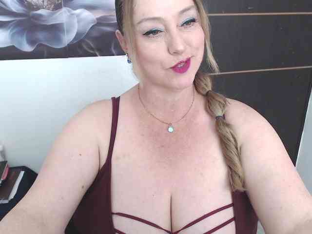sweetsalo webcam