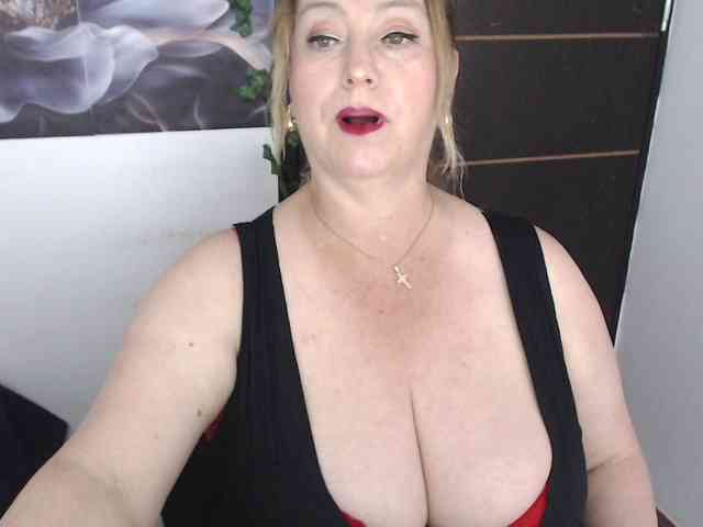 sweetsalo webcam