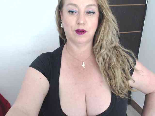 sweetsalo webcam