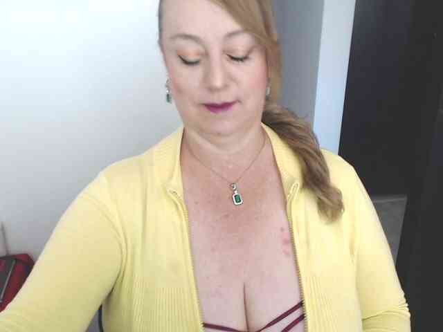 sweetsalo webcam