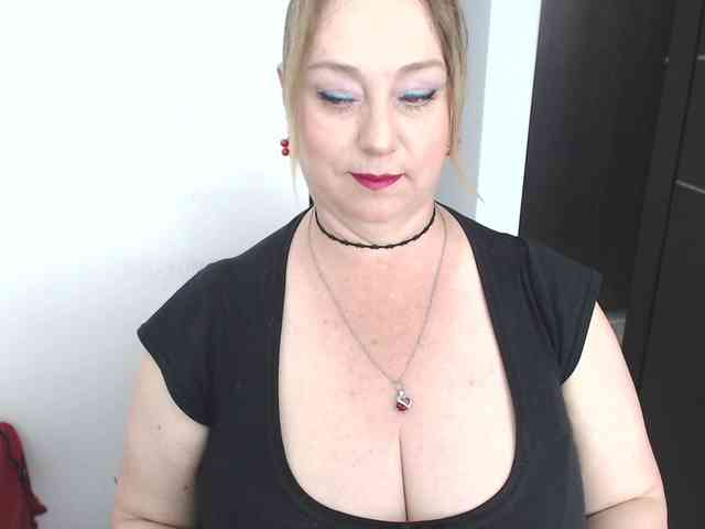 sweetsalo webcam