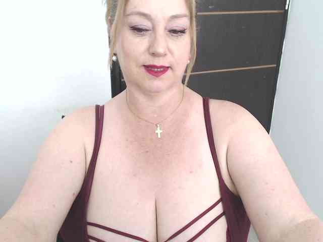 sweetsalo webcam