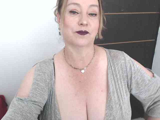 sweetsalo webcam