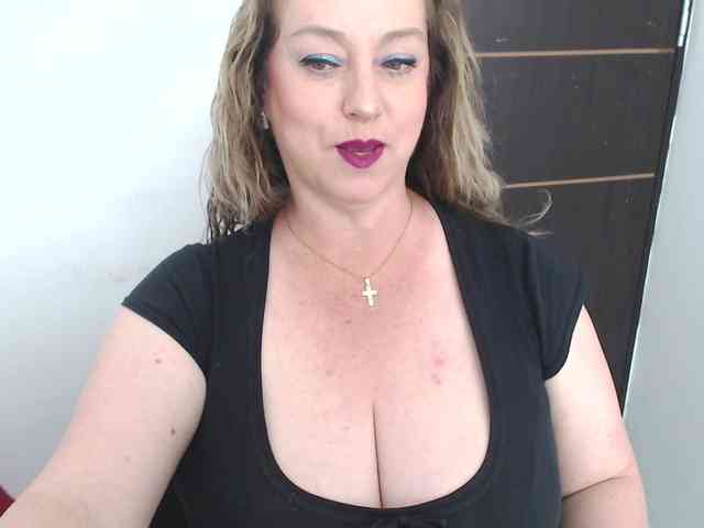 sweetsalo webcam