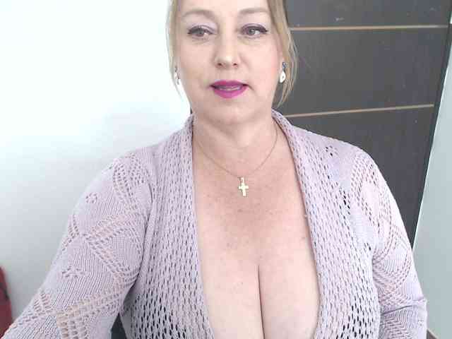 sweetsalo webcam