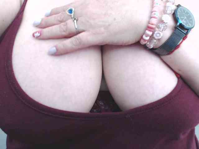 sweetsalo webcam