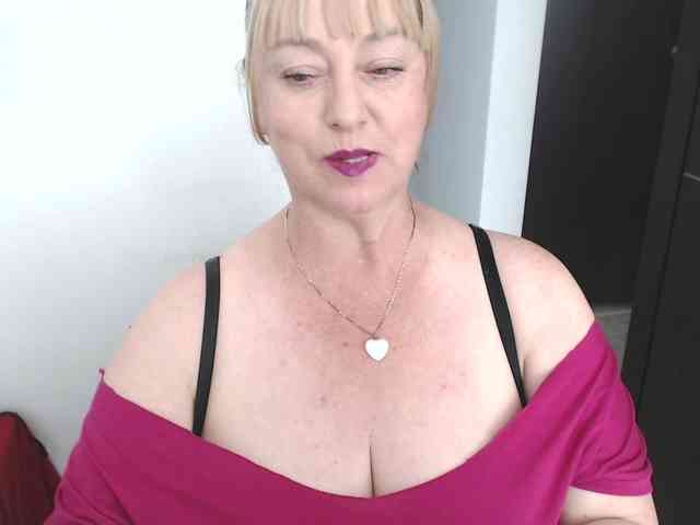 sweetsalo webcam