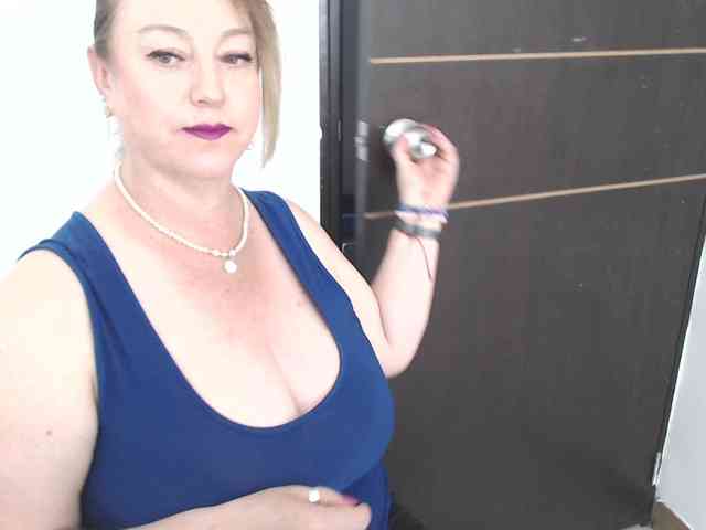 sweetsalo webcam