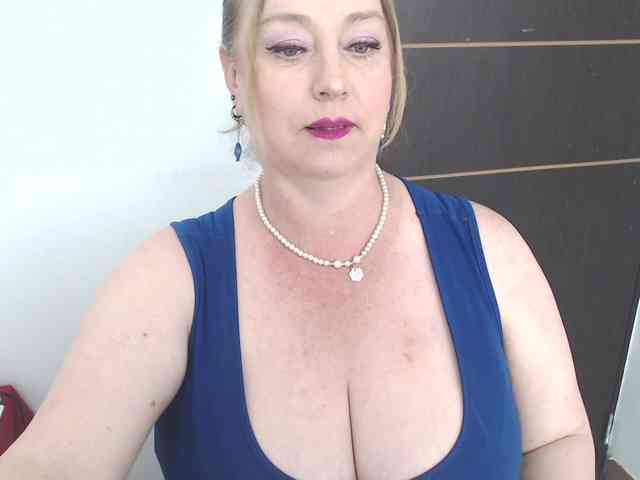 sweetsalo webcam