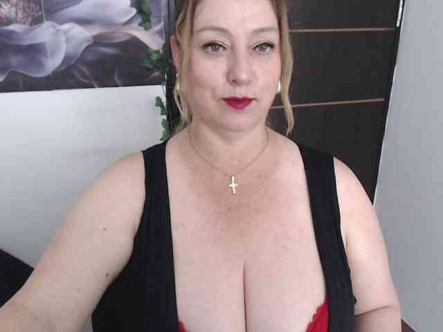 sweetsalo webcam