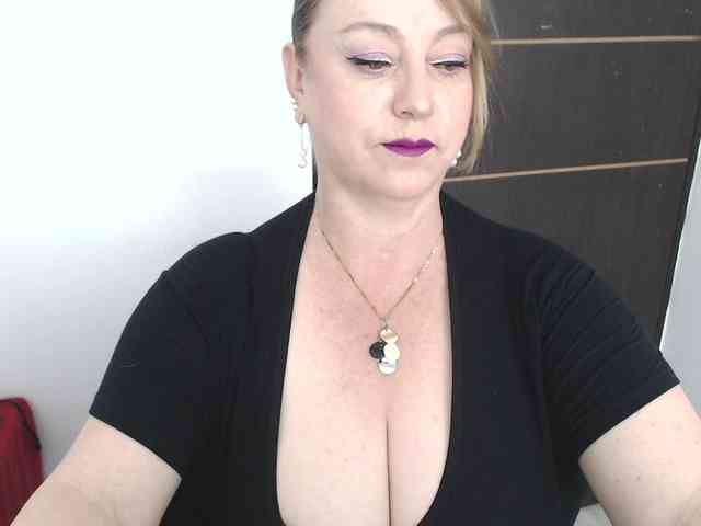 sweetsalo webcam