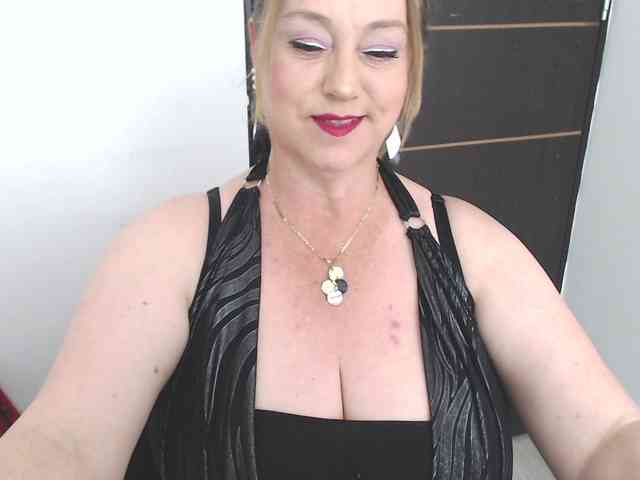 sweetsalo webcam