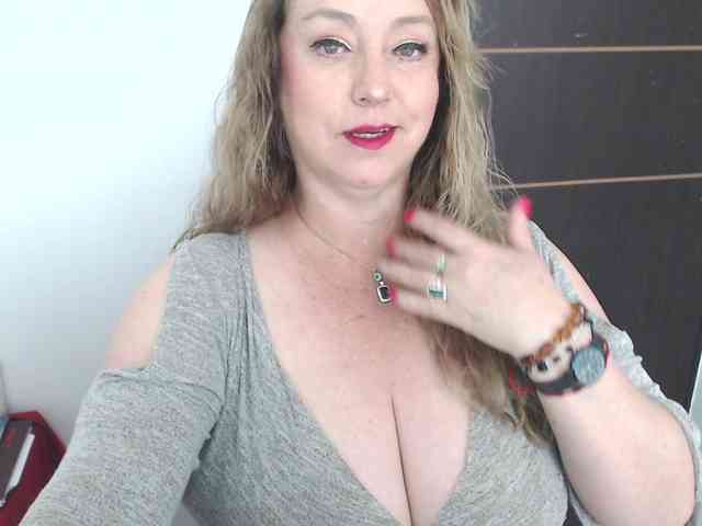 sweetsalo webcam