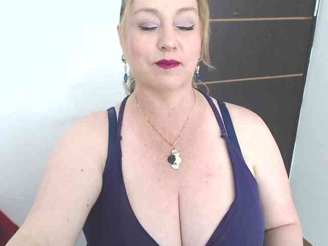 sweetsalo webcam
