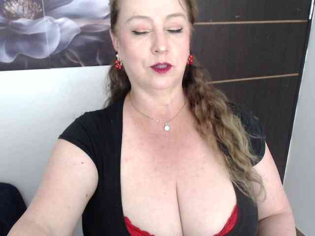 sweetsalo webcam