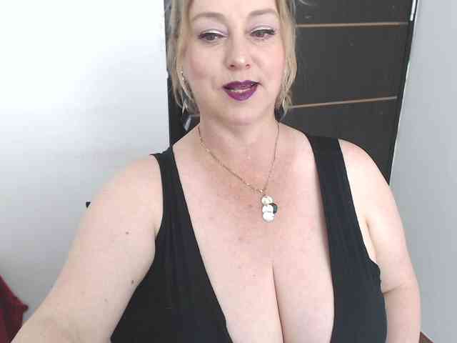 sweetsalo webcam