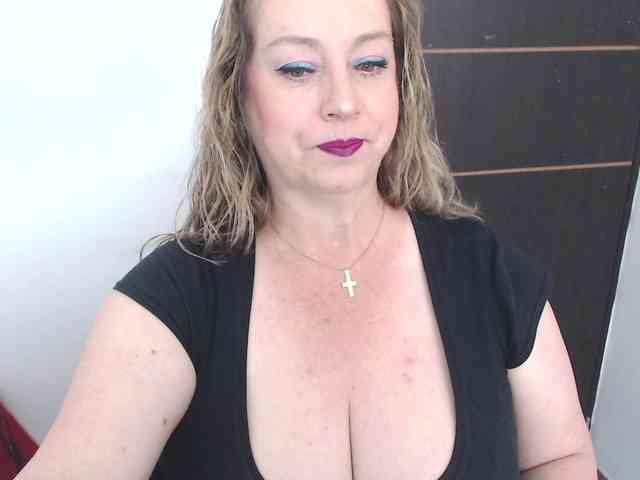 sweetsalo webcam