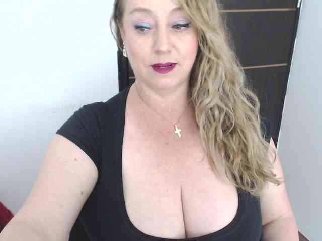 sweetsalo webcam