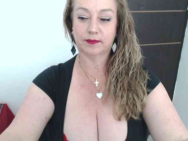 sweetsalo webcam