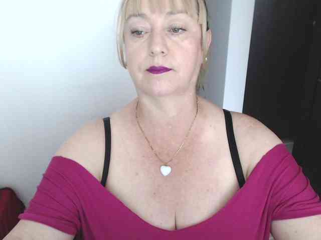 sweetsalo webcam