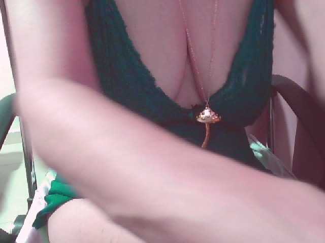 belleblondx from BongaCams