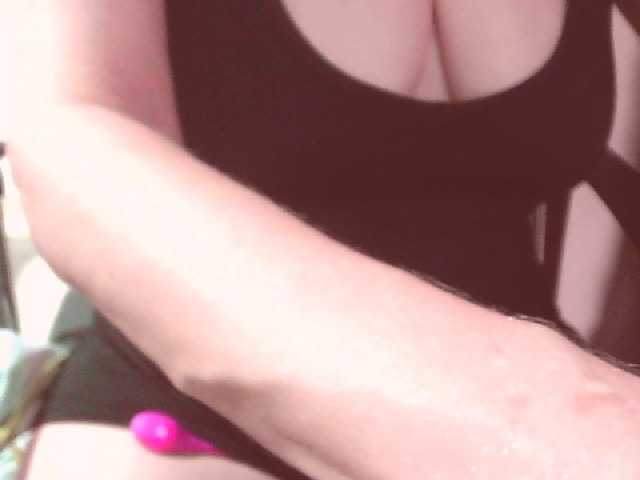 belleblondx cam belle