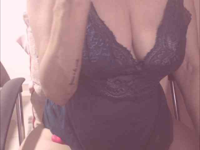 belleblondx webcam