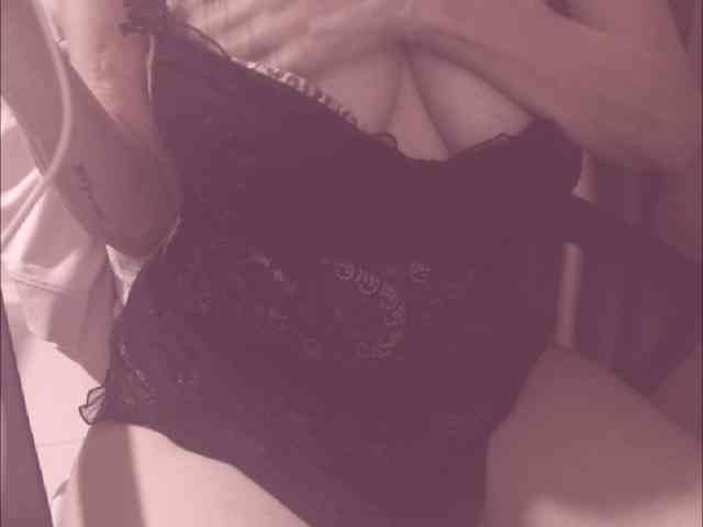 belleblondx webcam