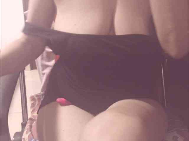 belleblondx webcam