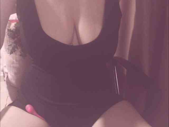 Shaved latina, Shaved grannies, Group chat for 20 39 tokens, Full privates ..., Grannies Masterbating 8