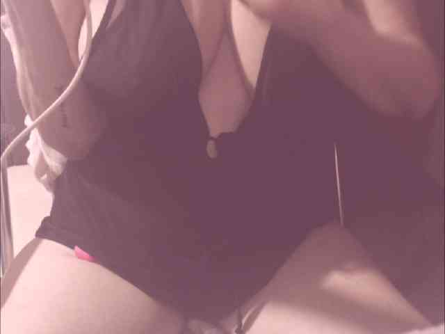 belleblondx webcam