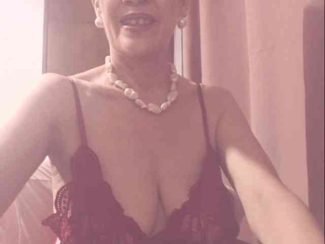 random chat cam Belleblondx