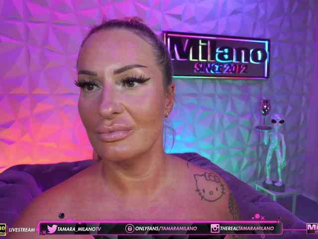 naked chat room TamaraMilano