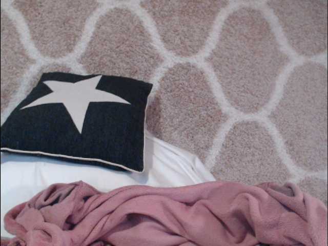 JuicySandy4u from BongaCams