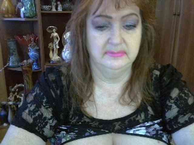 ElenaZed Live Webcam on BongaCams