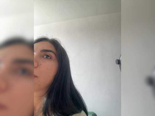 juanita-fox's BongaCams show and profile