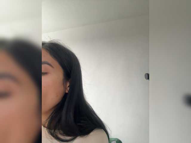 juanita-fox's BongaCams show and profile