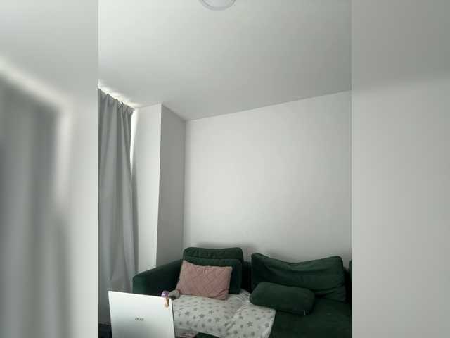 juanita-fox's BongaCams show and profile