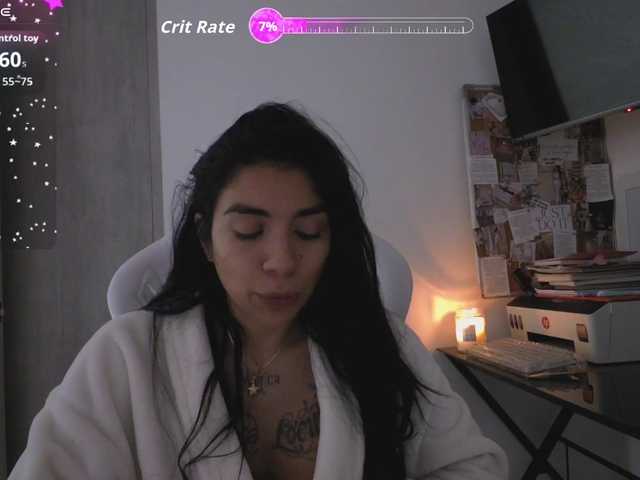 juanita-fox — Lets to have fun... a great sex and wonderful year...Dreamtip 7777 tks  ()PVT ON  Fav Levels on Toy 38-77-120-200-301___  Help me to Win Queen of Queens xoxo    @remain