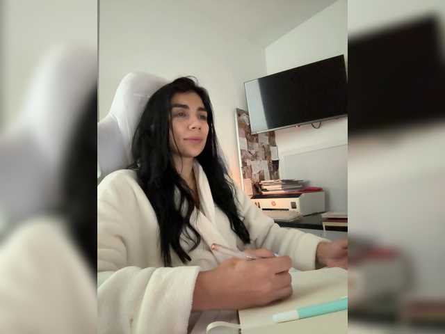 juanita-fox cam belle