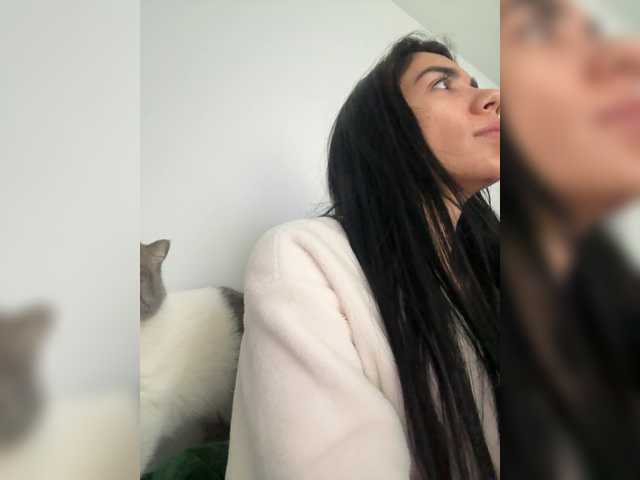 juanita-fox's BongaCams show and profile