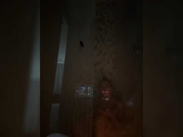 juanita-fox's BongaCams show and profile