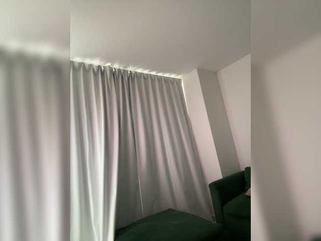 juanita-fox's BongaCams show and profile