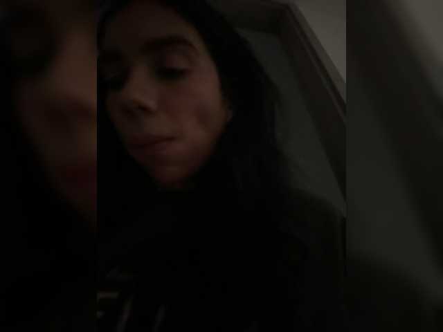 juanita-fox's BongaCams show and profile