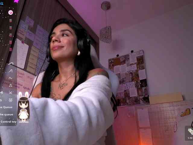 Juanita-Fox webcam