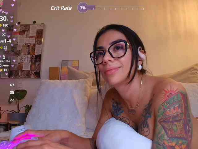 Juanita-Fox webcam