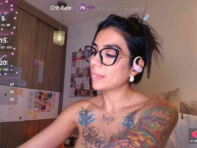 Juanita-Fox webcam