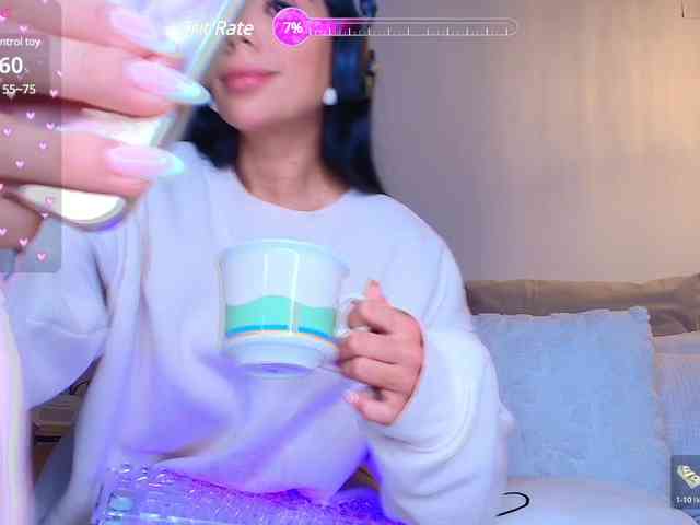 voyeur live Juanita-fox
