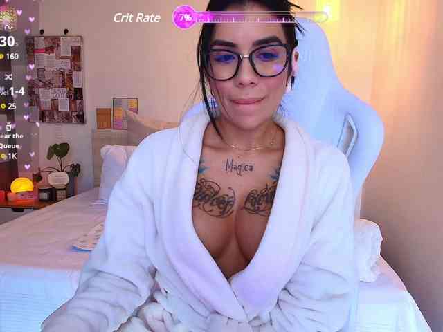 Juanita-Fox webcam