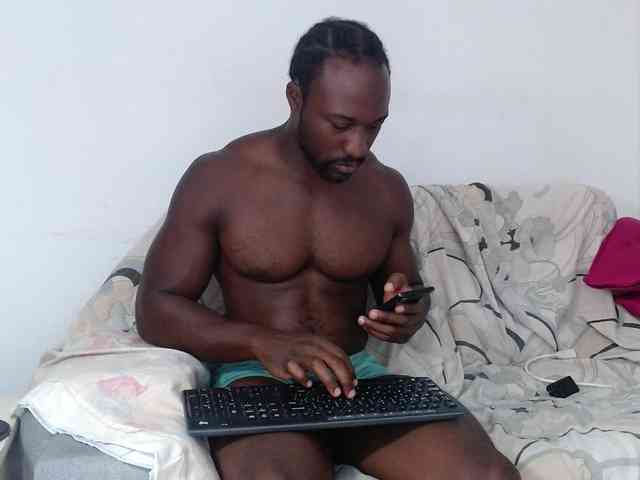 NikeBlack Live Webcam on BongaCams